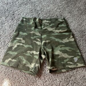 VS biker shorts